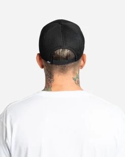 Lost Surfboards - Essential Trucker Cap -Surf Gear Verkauf essential trucker4